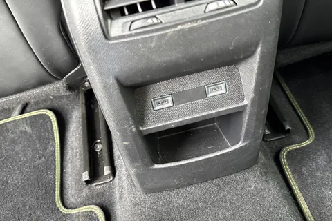 35 of 66 for PEUGEOT 408 1.2 HYBRID GT Fastback e-DSC6 Euro 6 (s/s) 5dr