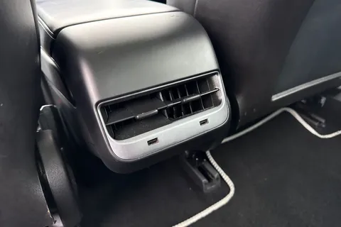 MA20NXO Tesla Model 3 Standard Range Plus Auto RWD 4dr Thumbnail #38