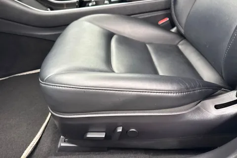 MA20NXO Tesla Model 3 Standard Range Plus Auto RWD 4dr Thumbnail #40