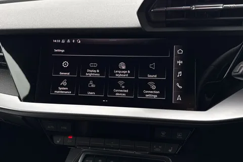 39 of 67 for Audi RS 3 RS 3 Saloon 400 PS S tronic