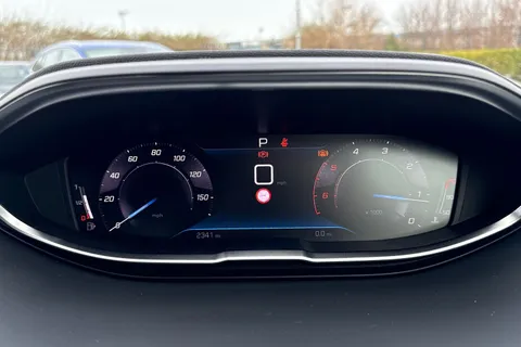 VA73EVW PEUGEOT 3008 1.5 BlueHDi GT EAT Euro 6 (s/s) 5dr Thumbnail #38