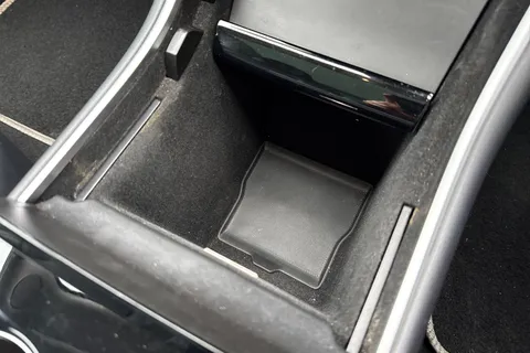 MA20NXO Tesla Model 3 Standard Range Plus Auto RWD 4dr Thumbnail #43