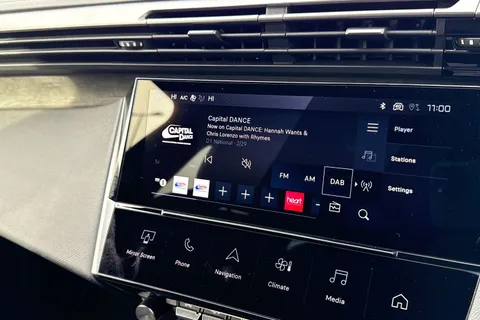 42 of 66 for PEUGEOT 408 1.2 HYBRID GT Fastback e-DSC6 Euro 6 (s/s) 5dr