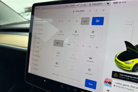 MA20NXO Tesla Model 3 Standard Range Plus Auto RWD 4dr Thumbnail #52