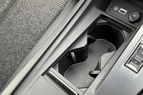 54 of 66 for PEUGEOT 408 1.2 HYBRID GT Fastback e-DSC6 Euro 6 (s/s) 5dr