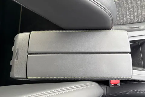 55 of 66 for PEUGEOT 408 1.2 HYBRID GT Fastback e-DSC6 Euro 6 (s/s) 5dr