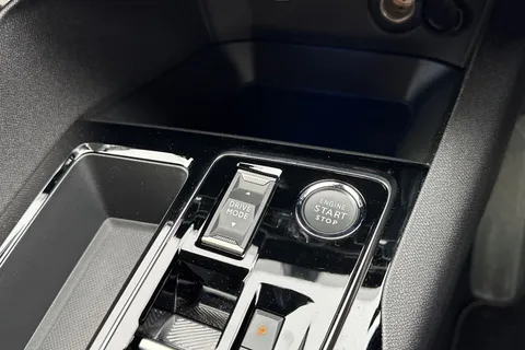 VA73EVW PEUGEOT 3008 1.5 BlueHDi GT EAT Euro 6 (s/s) 5dr Thumbnail #57