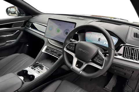 LA25RZC BYD Seal U 1.5 DM-i 18.3kWh Boost CVT Auto Euro 6 (s/s) 5dr Thumbnail #8