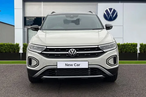  Volkswagen T-Roc 1.5 TSI Style Design DSG Euro 6 (s/s) 5dr Thumbnail #6