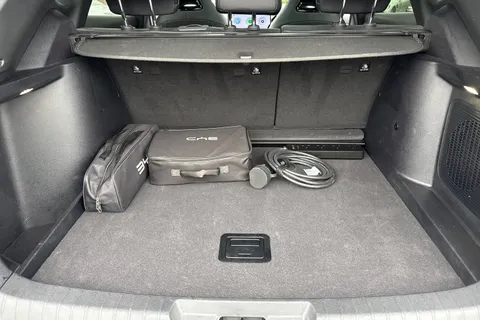 LA25RZC BYD Seal U 1.5 DM-i 18.3kWh Boost CVT Auto Euro 6 (s/s) 5dr Thumbnail #10