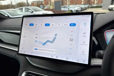 LA25RZC BYD Seal U 1.5 DM-i 18.3kWh Boost CVT Auto Euro 6 (s/s) 5dr Thumbnail #19