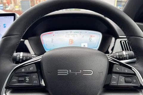 LA25RZC BYD Seal U 1.5 DM-i 18.3kWh Boost CVT Auto Euro 6 (s/s) 5dr Thumbnail #35