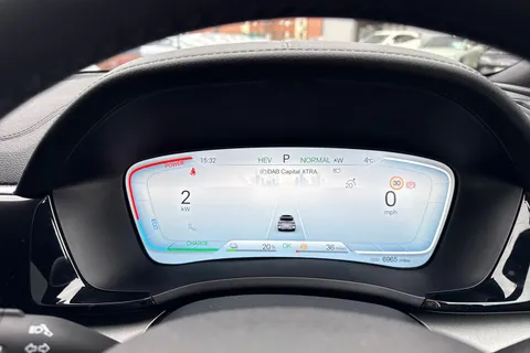 LA25RZC BYD Seal U 1.5 DM-i 18.3kWh Boost CVT Auto Euro 6 (s/s) 5dr Thumbnail #36