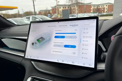 LA25RZC BYD Seal U 1.5 DM-i 18.3kWh Boost CVT Auto Euro 6 (s/s) 5dr Thumbnail #45