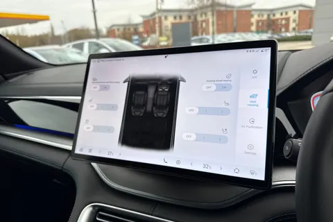 LA25RZC BYD Seal U 1.5 DM-i 18.3kWh Boost CVT Auto Euro 6 (s/s) 5dr Thumbnail #47