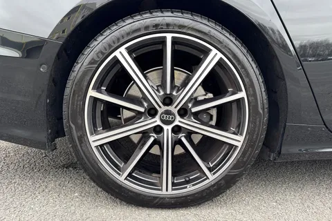 PN75FNZ Audi A6 Saloon Black Edition 50 TFSI e quattro 299 PS S tronic Thumbnail #11
