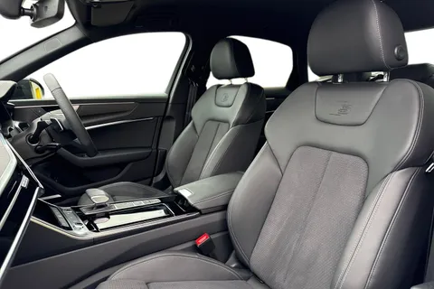 PN75FNZ Audi A6 Saloon Black Edition 50 TFSI e quattro 299 PS S tronic Thumbnail #16