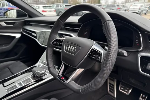 PN75FNZ Audi A6 Saloon Black Edition 50 TFSI e quattro 299 PS S tronic Thumbnail #48