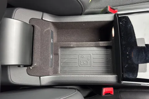 PN75FNZ Audi A6 Saloon Black Edition 50 TFSI e quattro 299 PS S tronic Thumbnail #52