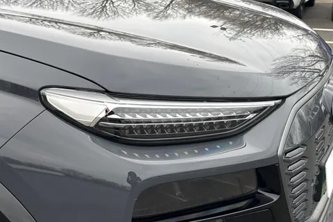 LM25OBD Audi Q6 E-Tron Q6 SUV S line e-tron quattro 285,00 kW Thumbnail #10