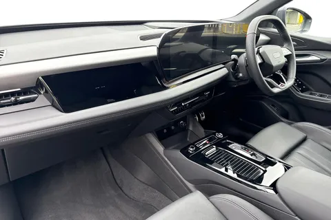 LM25OBD Audi Q6 E-Tron Q6 SUV S line e-tron quattro 285,00 kW Thumbnail #16