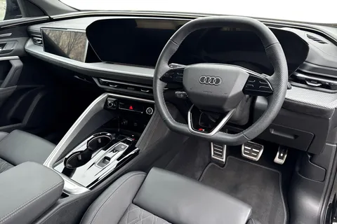 PK75VGA Audi Q5 SUV Edition 1 TDI quattro 204 PS S tronic Thumbnail #14