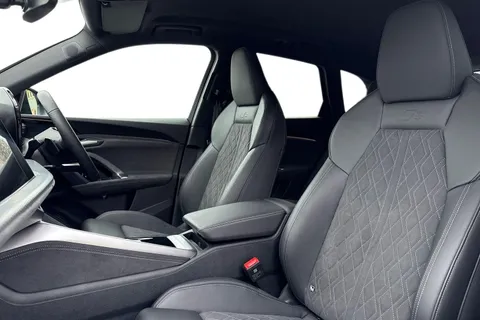 PK75VGA Audi Q5 SUV Edition 1 TDI quattro 204 PS S tronic Thumbnail #16