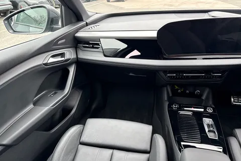 LM25OBD Audi Q6 E-Tron Q6 SUV S line e-tron quattro 285,00 kW Thumbnail #21