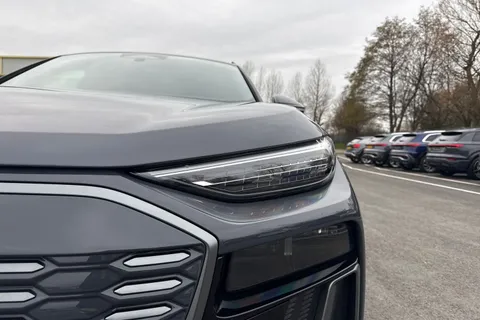 LM25OBD Audi Q6 E-Tron Q6 SUV S line e-tron quattro 285,00 kW Thumbnail #26