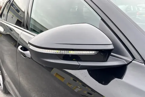 PK75VGA Audi Q5 SUV Edition 1 TDI quattro 204 PS S tronic Thumbnail #30