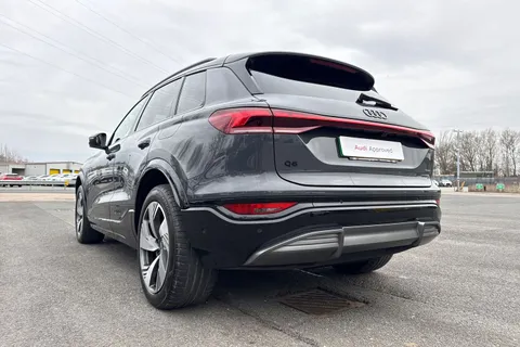 LM25OBD Audi Q6 E-Tron Q6 SUV S line e-tron quattro 285,00 kW Thumbnail #40