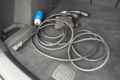 LM25OBD Audi Q6 E-Tron Q6 SUV S line e-tron quattro 285,00 kW Thumbnail #41