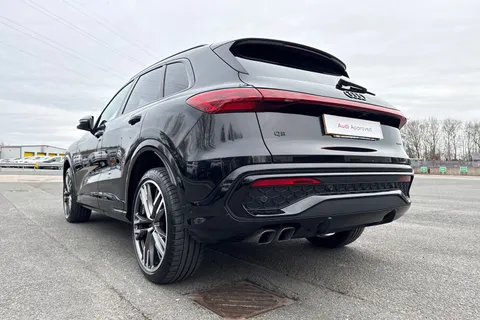 PK75VGA Audi Q5 SUV Edition 1 TDI quattro 204 PS S tronic Thumbnail #37