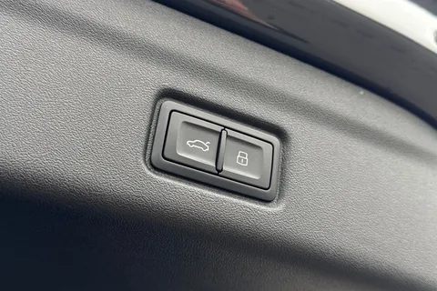 LM25OBD Audi Q6 E-Tron Q6 SUV S line e-tron quattro 285,00 kW Thumbnail #42