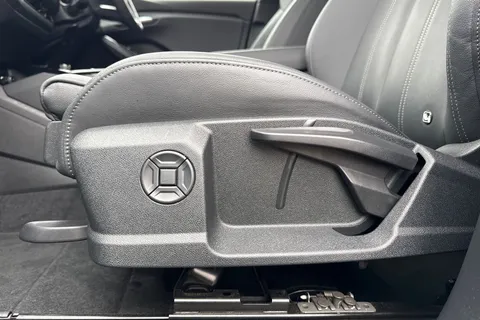 LM25OBD Audi Q6 E-Tron Q6 SUV S line e-tron quattro 285,00 kW Thumbnail #45