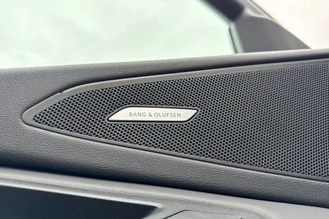 LM25OBD Audi Q6 E-Tron Q6 SUV S line e-tron quattro 285,00 kW Thumbnail #47