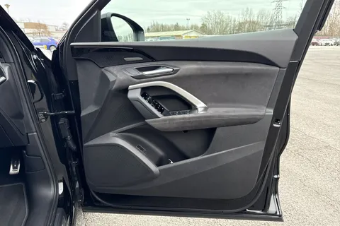 PK75VGA Audi Q5 SUV Edition 1 TDI quattro 204 PS S tronic Thumbnail #44