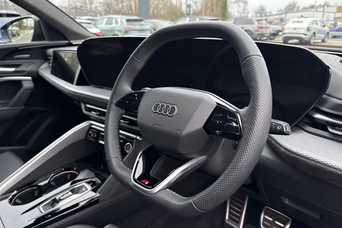 PK75VGA Audi Q5 SUV Edition 1 TDI quattro 204 PS S tronic Thumbnail #46