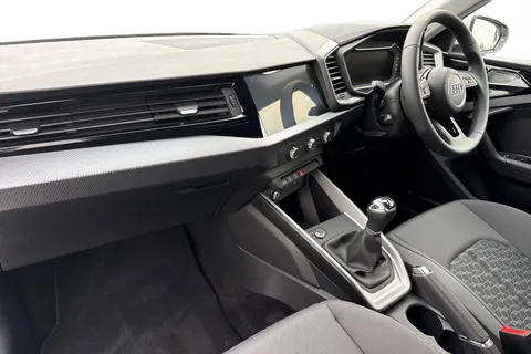 PN75FMM Audi A1 Sport 30 TFSI 116 PS 6-speed Thumbnail #15