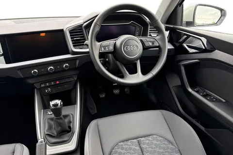 PN75FMM Audi A1 Sport 30 TFSI 116 PS 6-speed Thumbnail #18