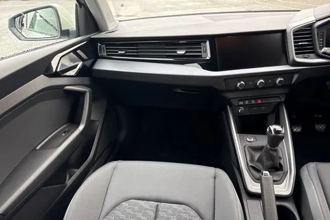 PN75FMM Audi A1 Sport 30 TFSI 116 PS 6-speed Thumbnail #20