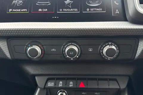 PN75FMM Audi A1 Sport 30 TFSI 116 PS 6-speed Thumbnail #22