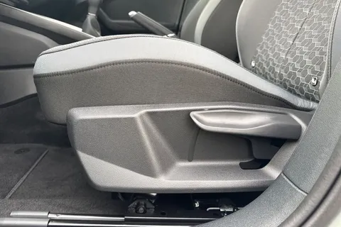 PN75FMM Audi A1 Sport 30 TFSI 116 PS 6-speed Thumbnail #35