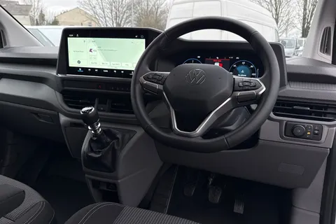 MF75FFM Volkswagen Transporter 2.0 TDI 110 Commerce Plus Van Thumbnail #13