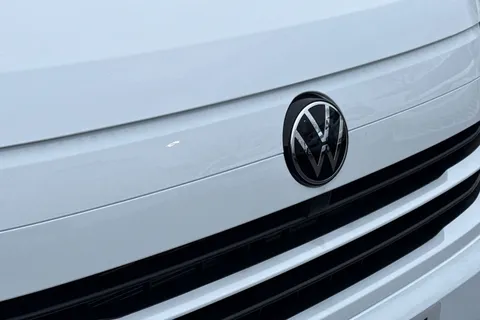 MF75FFM Volkswagen Transporter 2.0 TDI 110 Commerce Plus Van Thumbnail #25