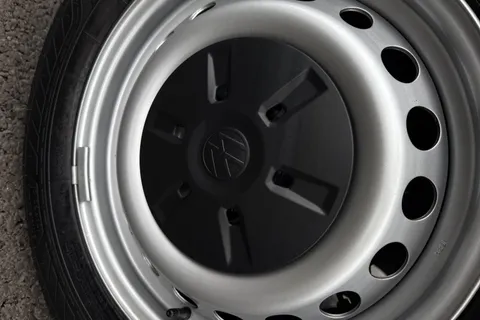 MF75FFM Volkswagen Transporter 2.0 TDI 110 Commerce Plus Van Thumbnail #27