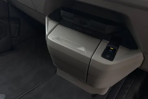 DE25TKD Volkswagen California TDI 7speed DSG Thumbnail #21