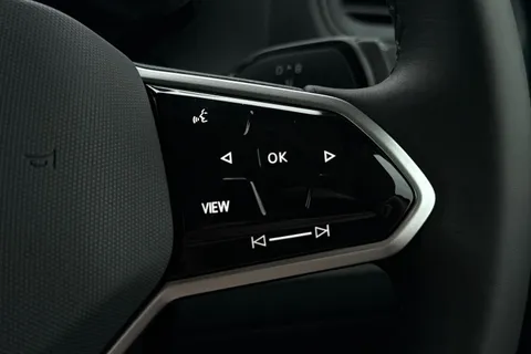 DC75PTU Volkswagen ID. Buzz Cargo Commerce Plus SWB 340 4 Motion PS 79 kWh - 20' Wheels/Del Mileage Thumbnail #37