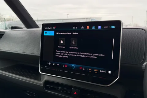 DC75PTU Volkswagen ID. Buzz Cargo Commerce Plus SWB 340 4 Motion PS 79 kWh - 20' Wheels/Del Mileage Thumbnail #47