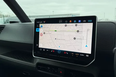 DC75PTU Volkswagen ID. Buzz Cargo Commerce Plus SWB 340 4 Motion PS 79 kWh - 20' Wheels/Del Mileage Thumbnail #49